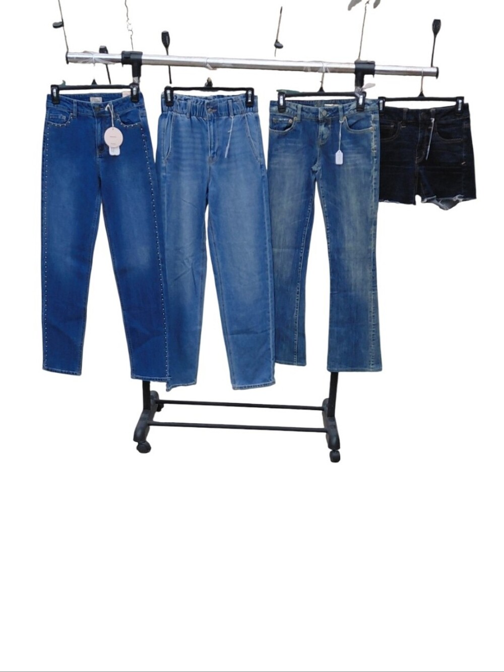 81026E...Women's Mixed Bundle Denim Jeans Size 2, Details Shown Below.